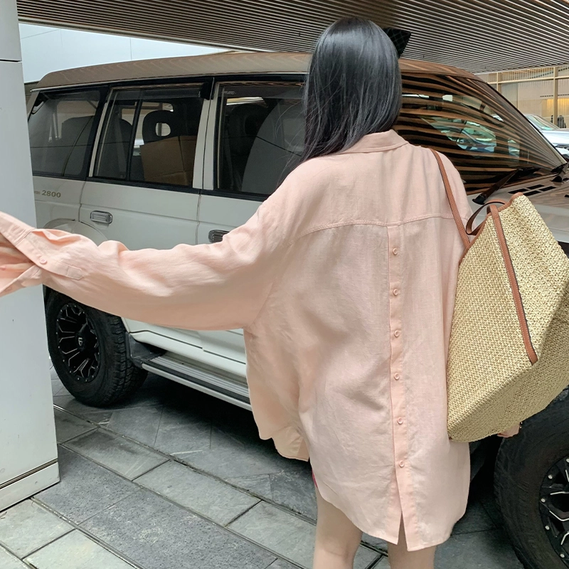 周淼 纯色纽扣长袖衬衫 女款