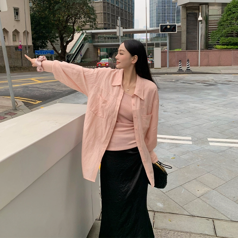 周淼 纯色纽扣长袖衬衫 女款