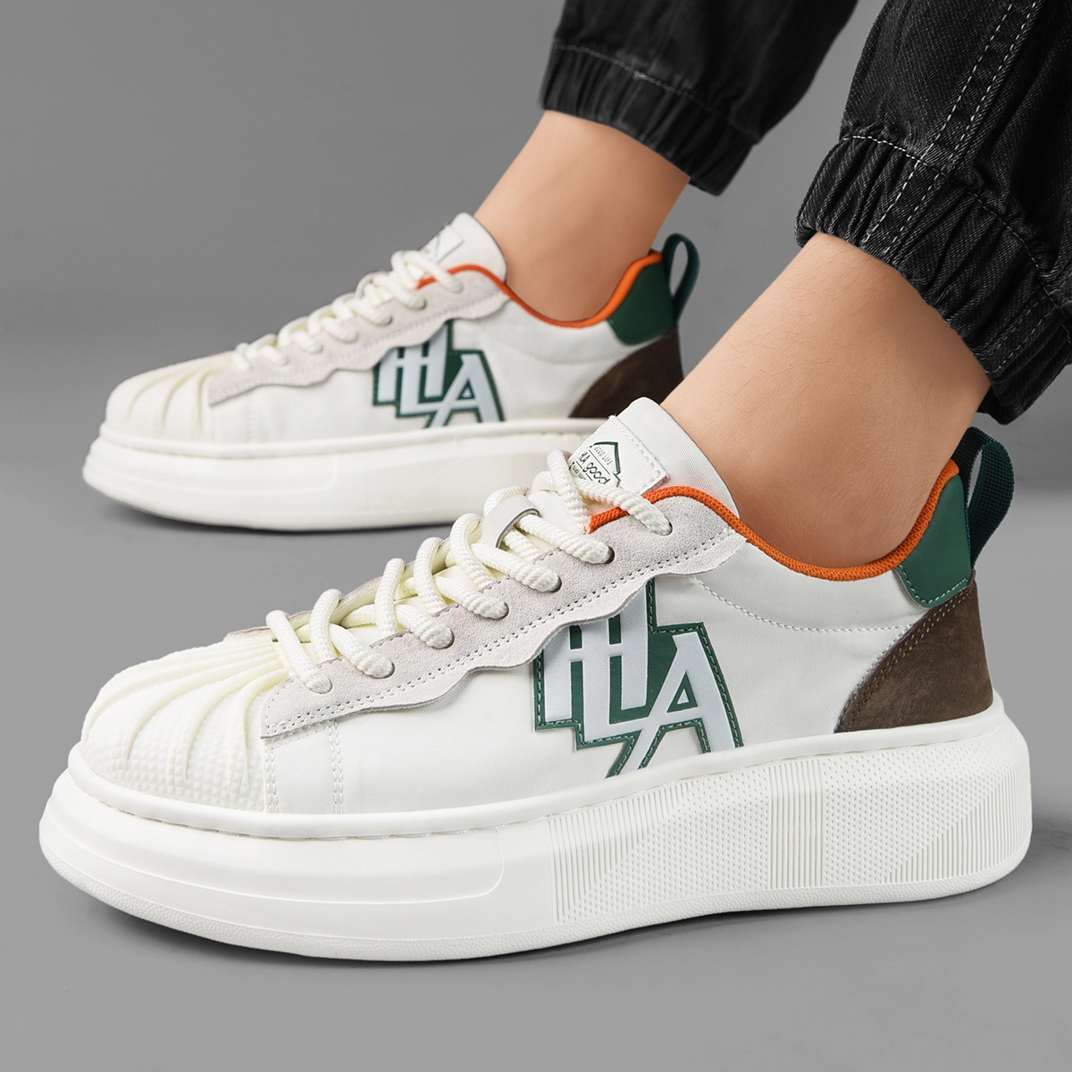 HLA