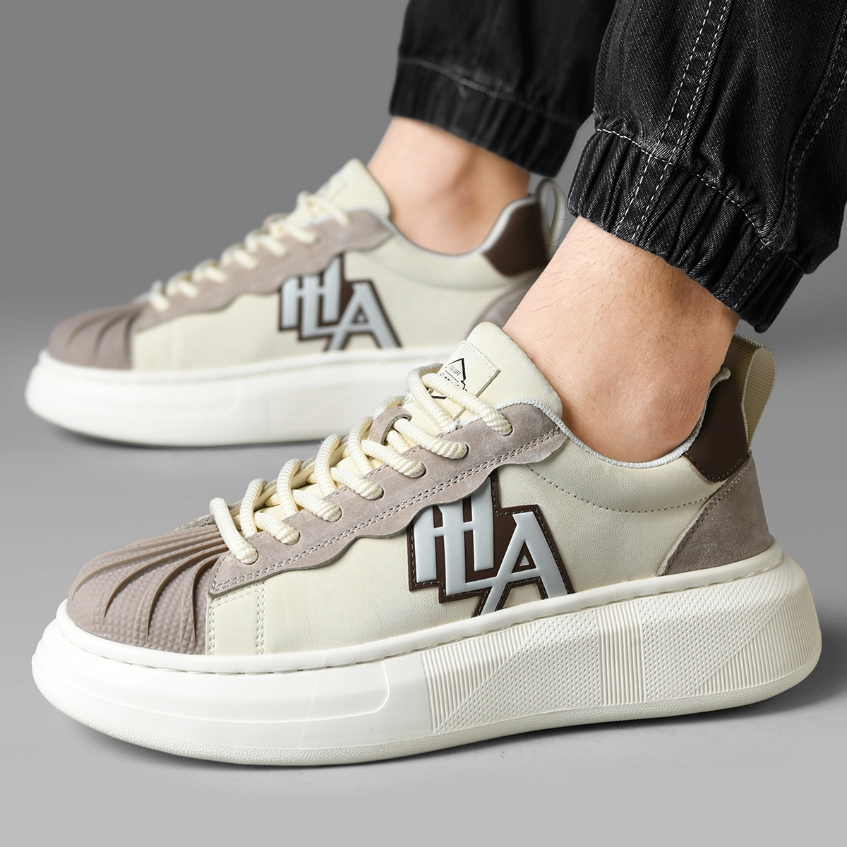 HLA
