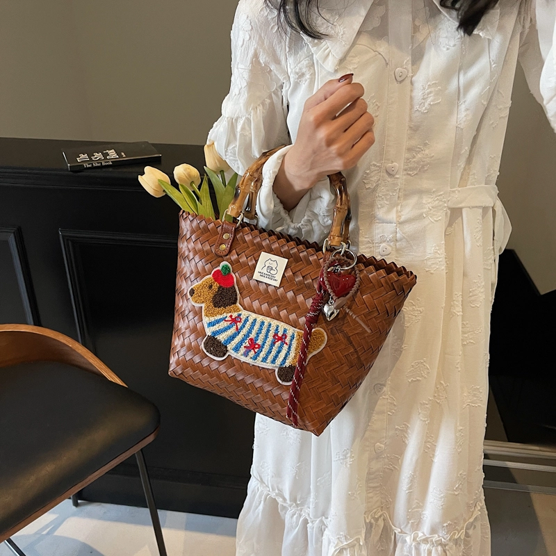 笛贝嘉 小众可爱设计感菜篮子竹节可爱小狗重工 草编 手提包 女款 多色