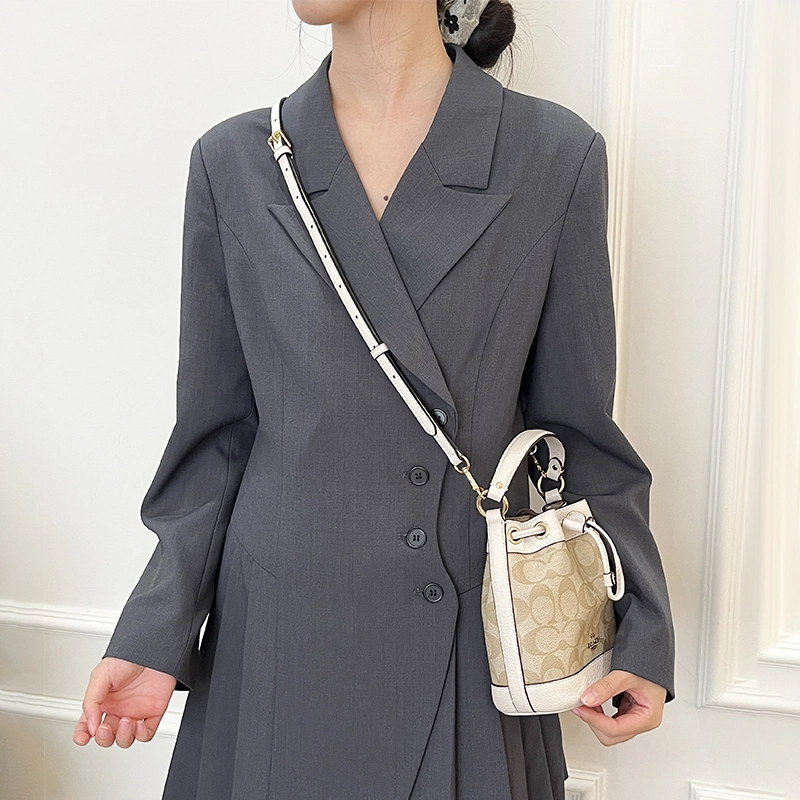 COACH 94-123cm