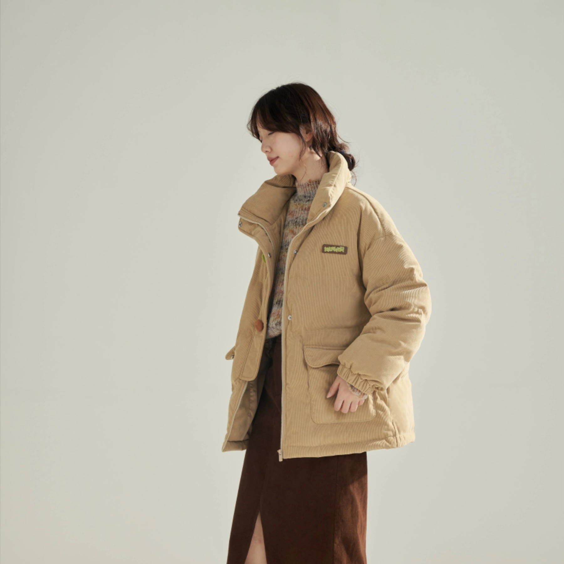 茵曼 立领短款加厚舒适细腻柔和亲肤外套羽绒服 女款