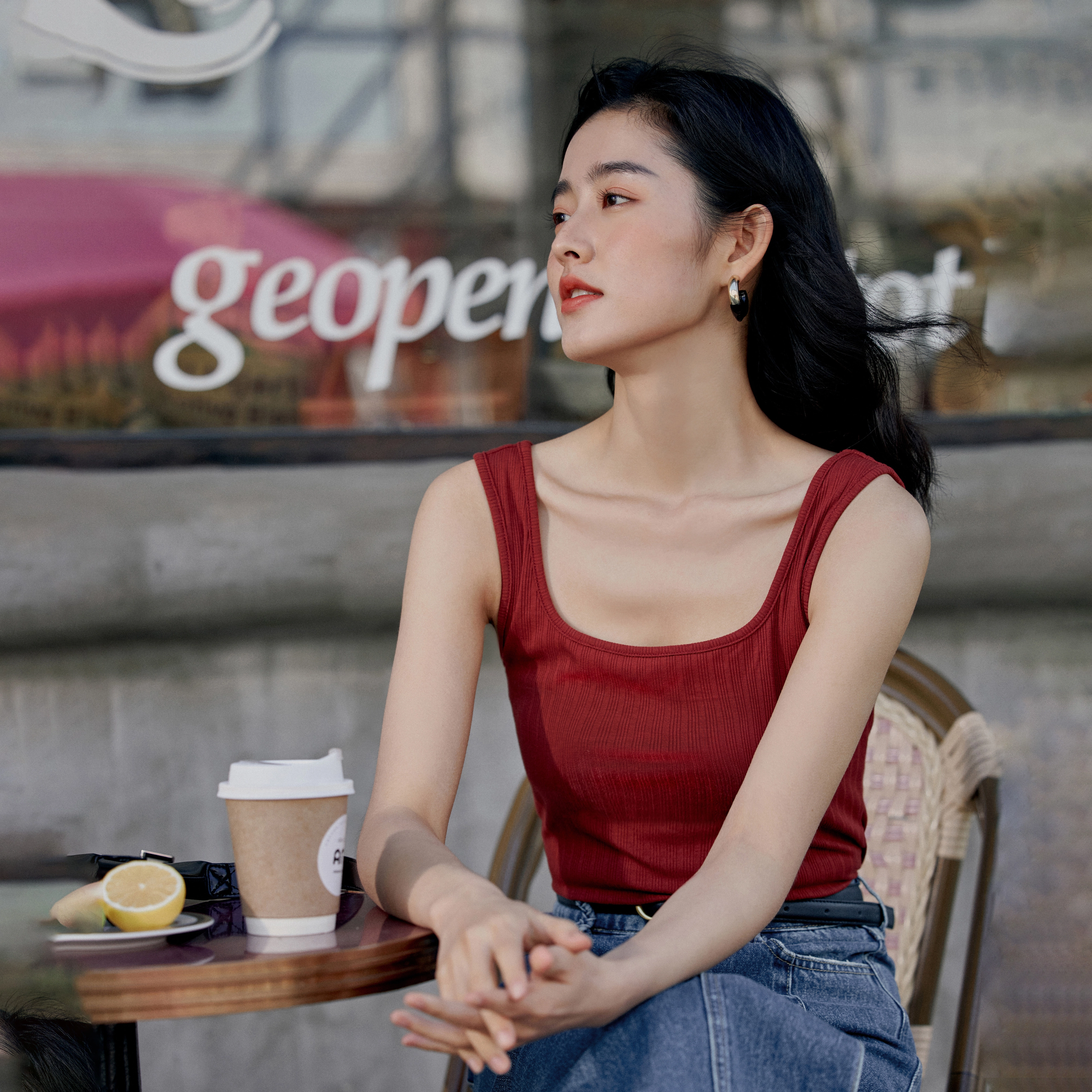 茵曼 纯色方领无袖吊带背心 女款