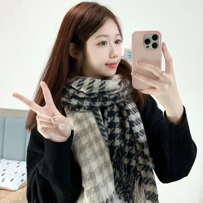 匹克 甜美小清新流苏气质保暖 绒线围巾 女款