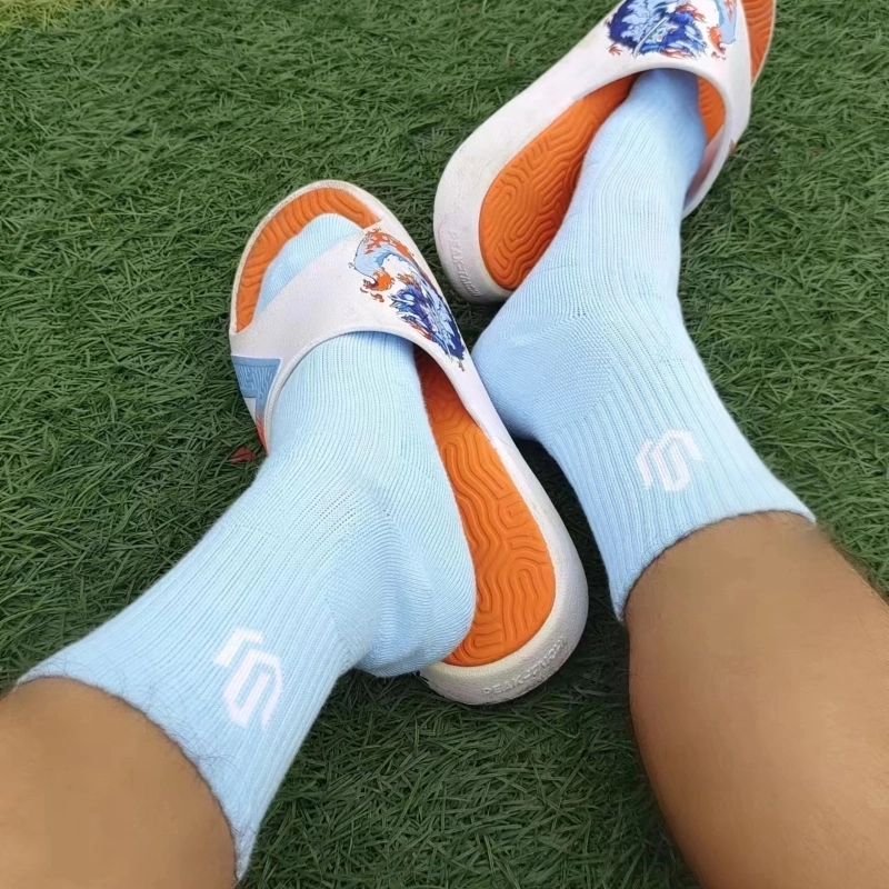 AW1 5
