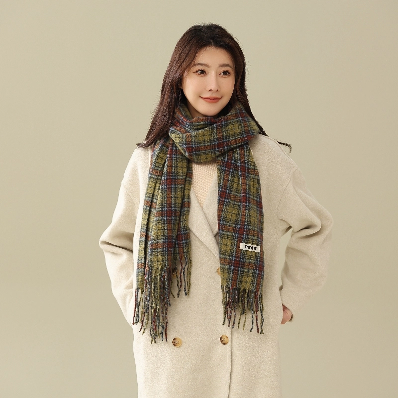匹克 甜美格纹流苏 防寒保暖 绒线围巾 女款 墨绿色