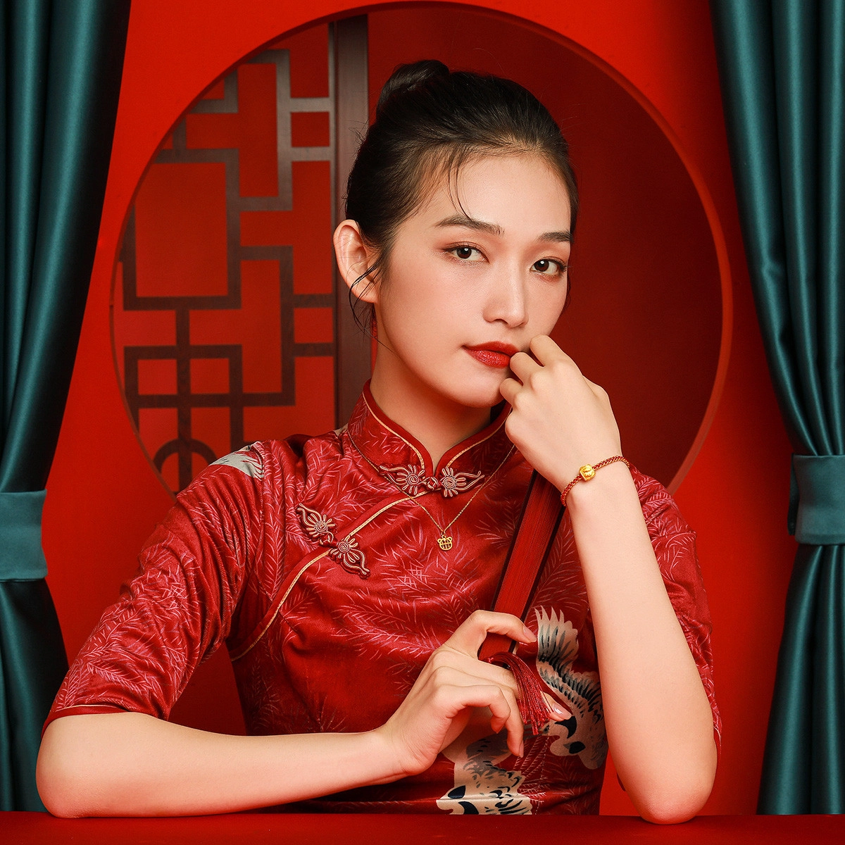 老庙 三合十二生肖兔猪羊福字路路通本命年 足金 按克计价 吊坠 女款