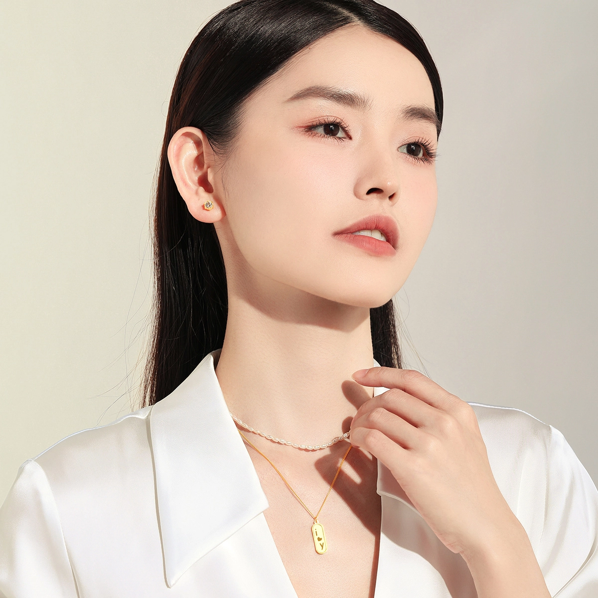 老庙 串成古法金简约闪亮泡泡锆石 轻奢优雅 足金 黄金耳钉 女款