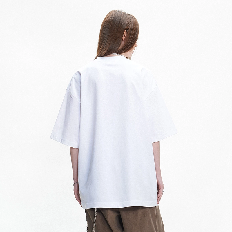 Rabbit House t T