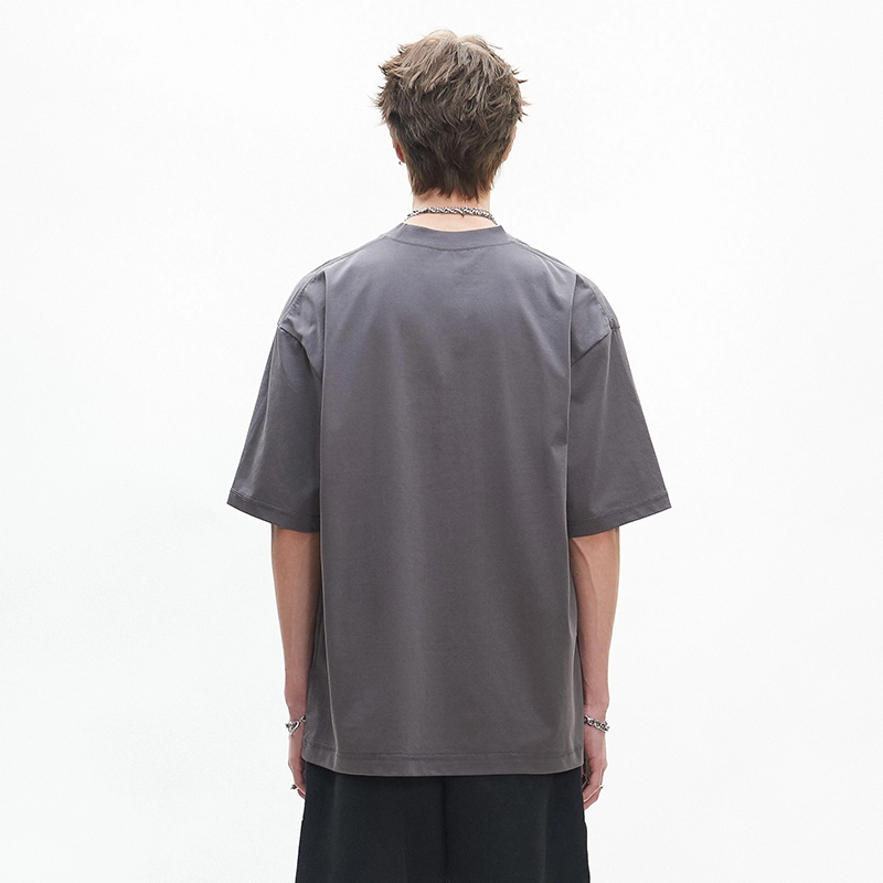 Rabbit House t T