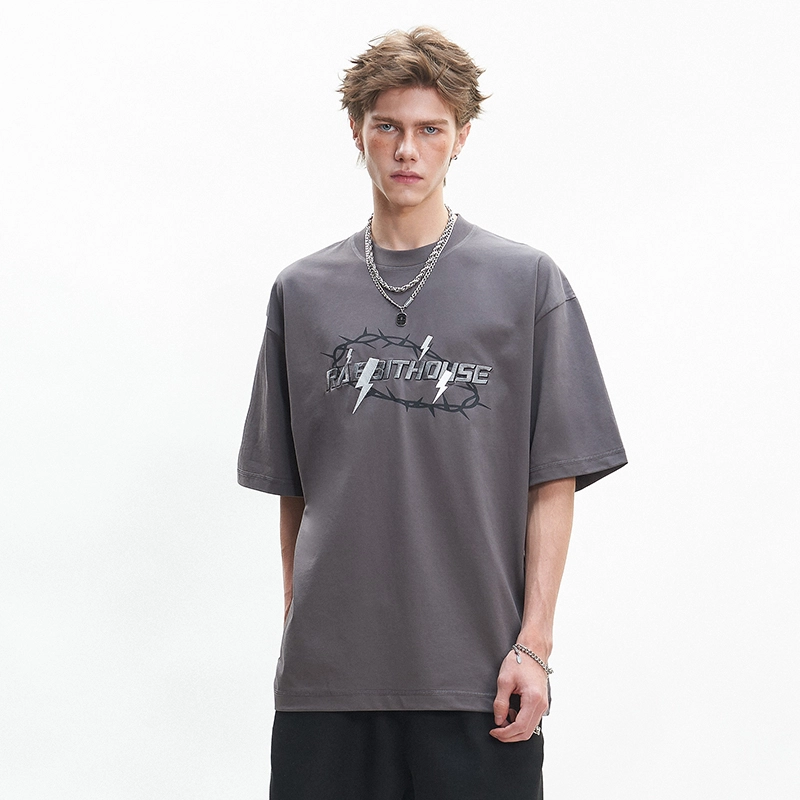 Rabbit House t T