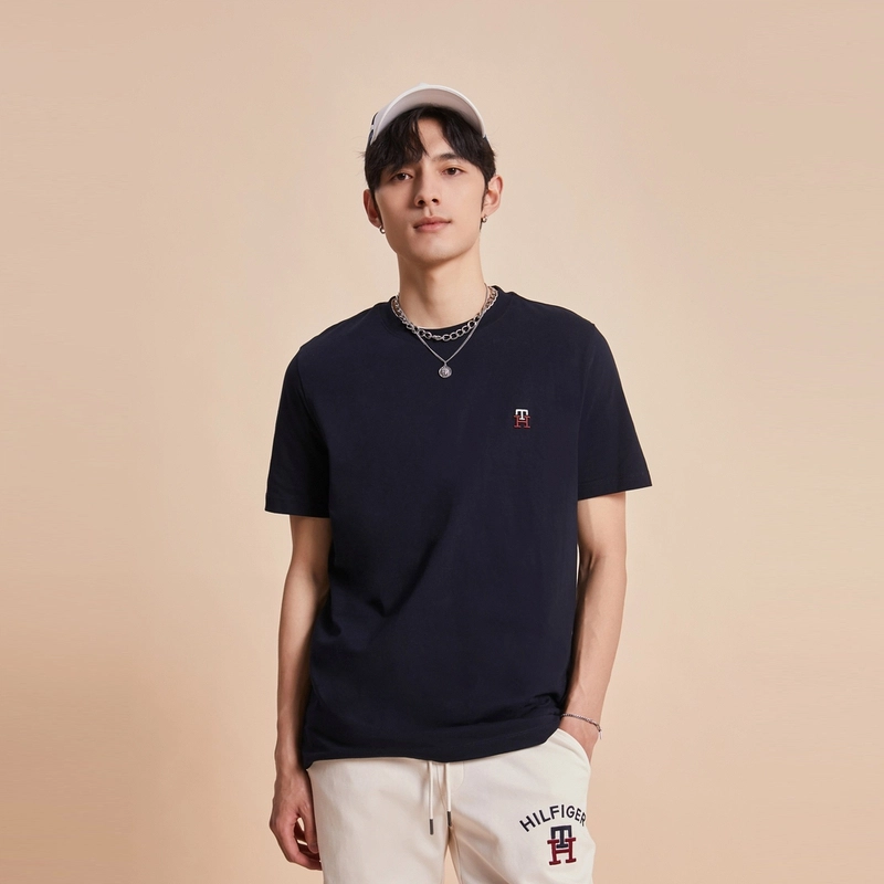 Tommy Hilfiger SS23 T