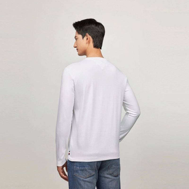 Tommy Hilfiger T