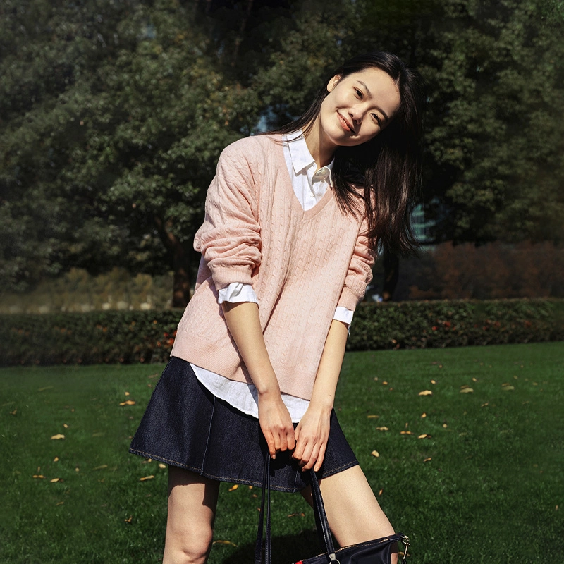 Tommy Hilfiger logoA
