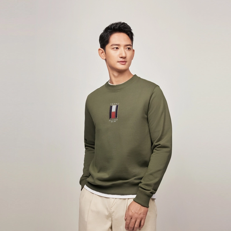 Tommy Hilfiger
