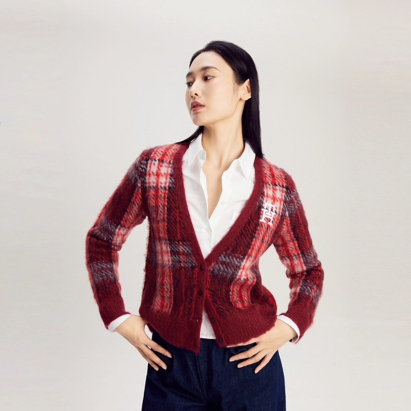 Tommy Hilfiger FW23 V
