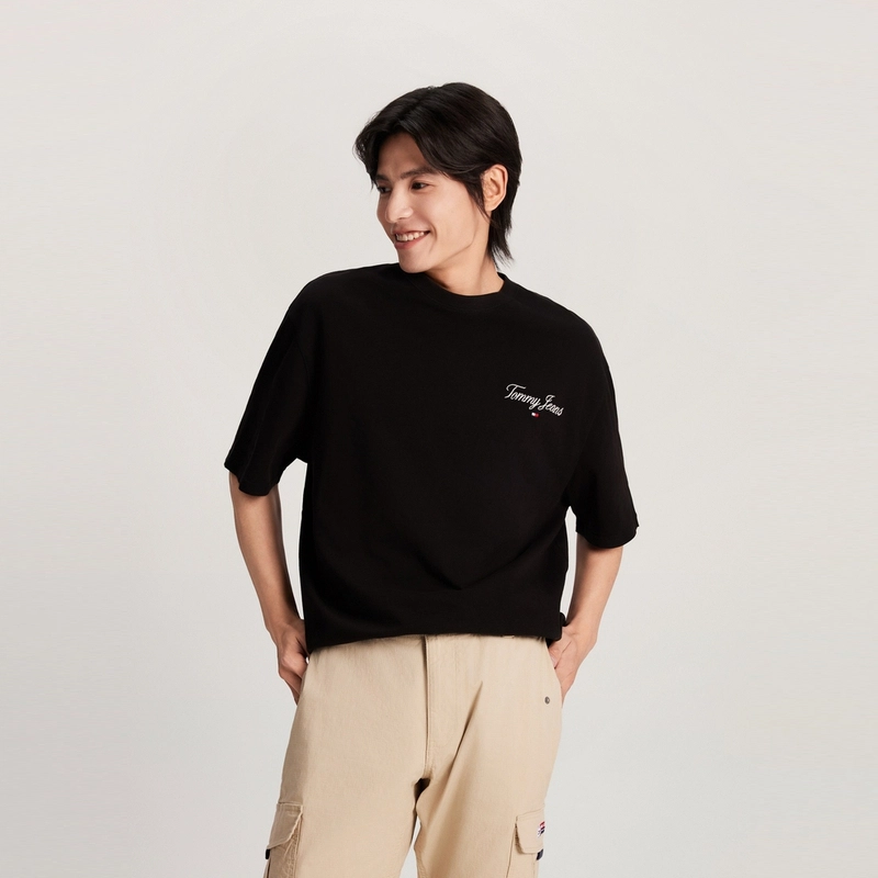 Tommy Hilfiger T