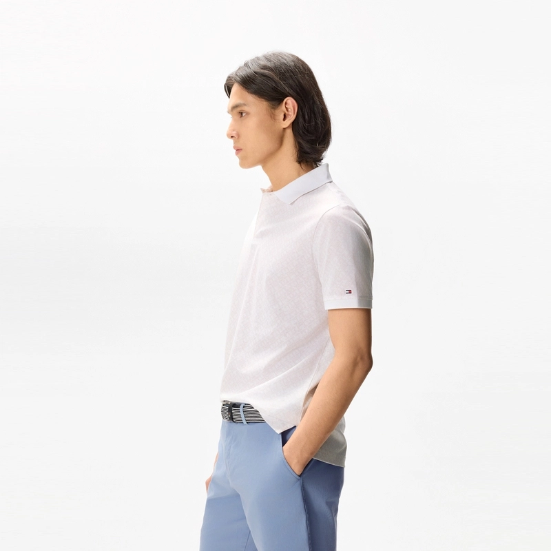 Tommy Hilfiger T