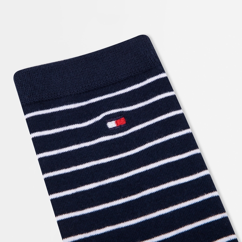 Tommy Hilfiger 1