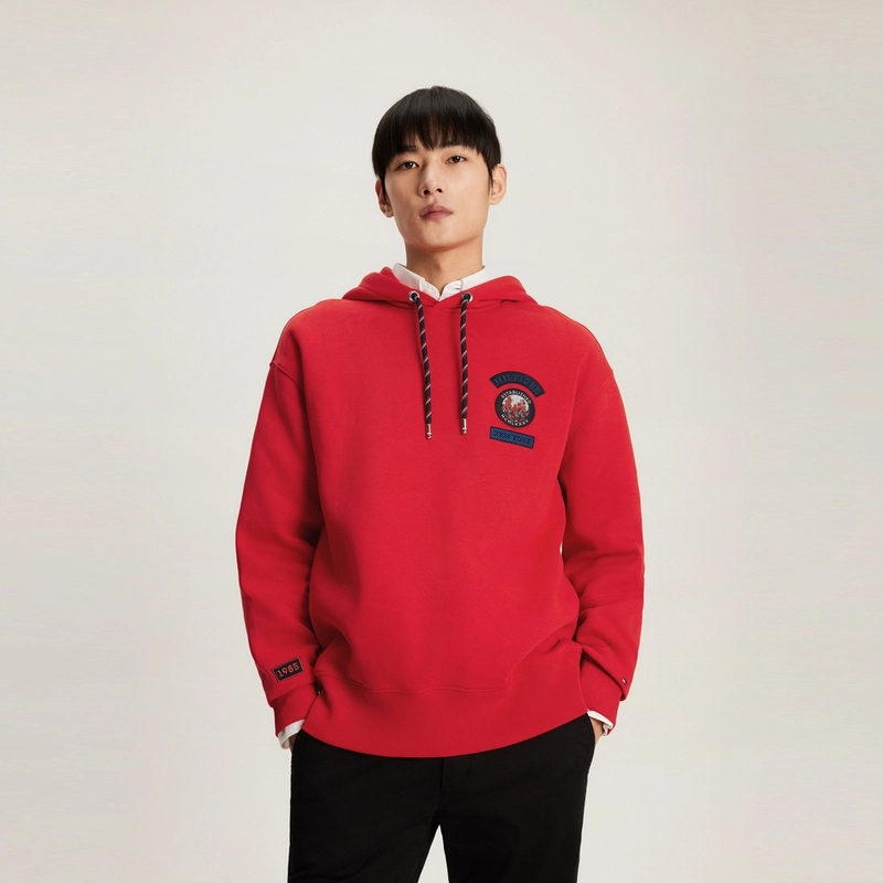 Tommy Hilfiger