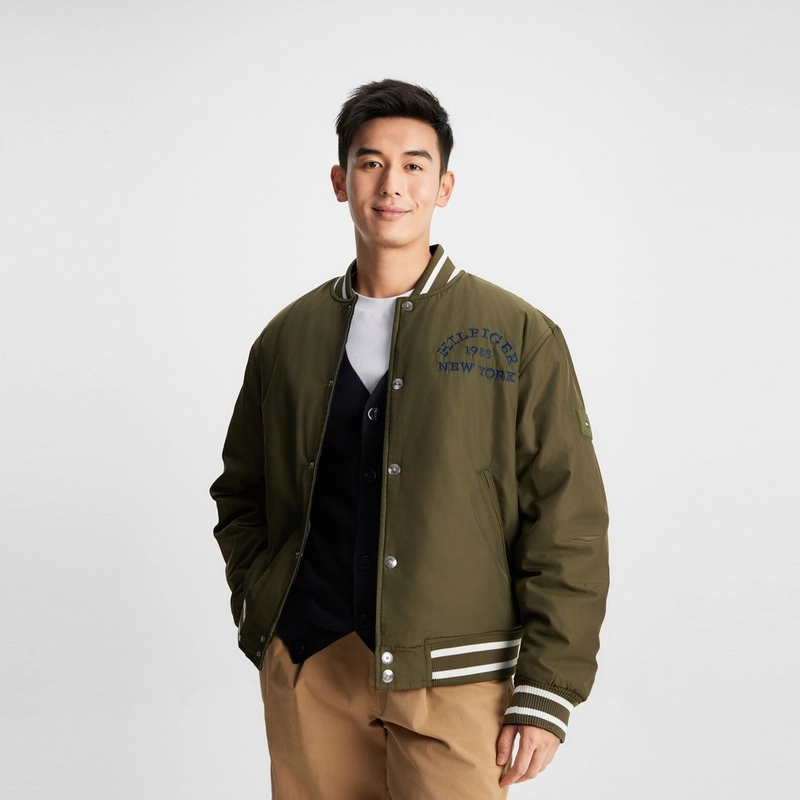 Tommy Hilfiger lOGO