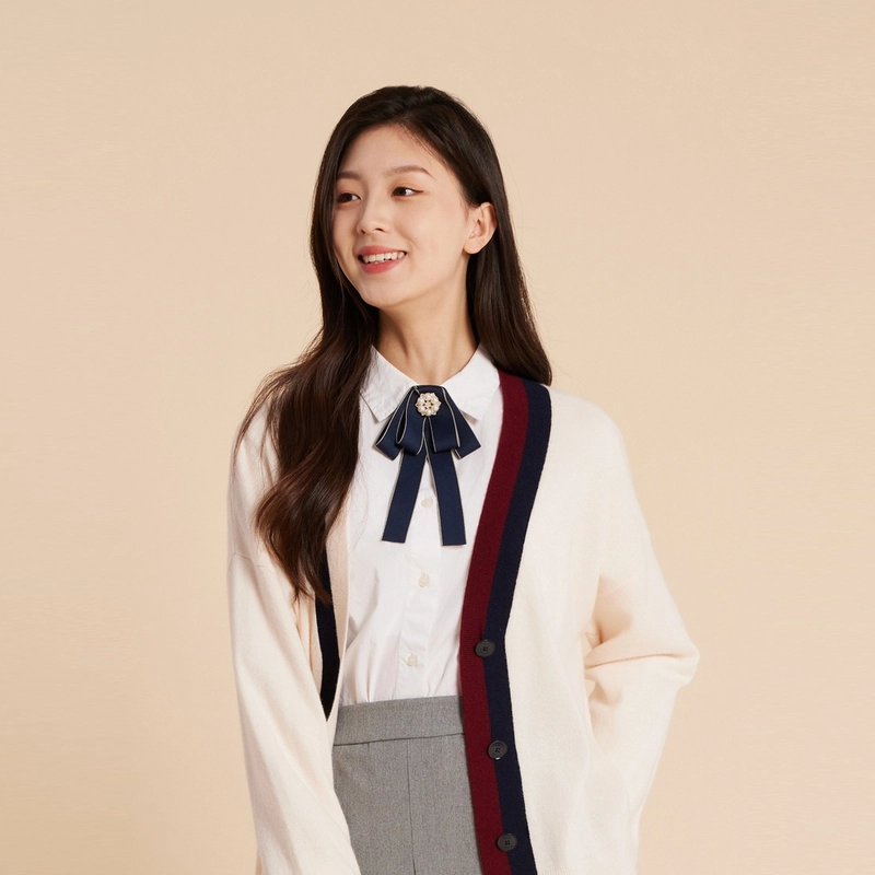 Tommy Hilfiger V