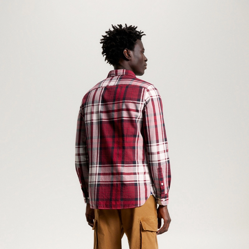 Tommy Hilfiger