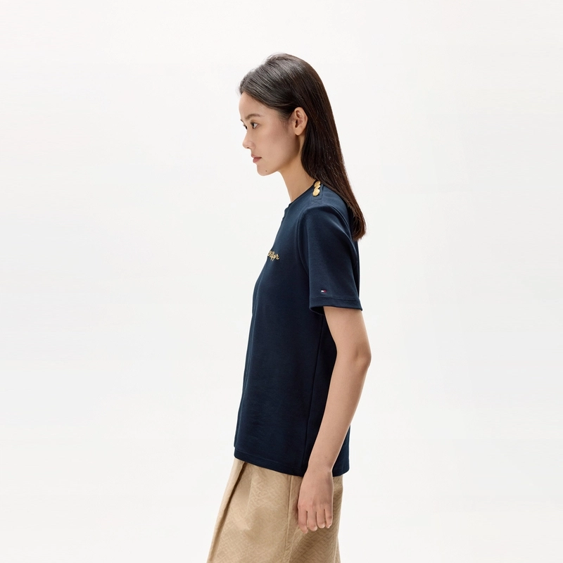 Tommy Hilfiger T