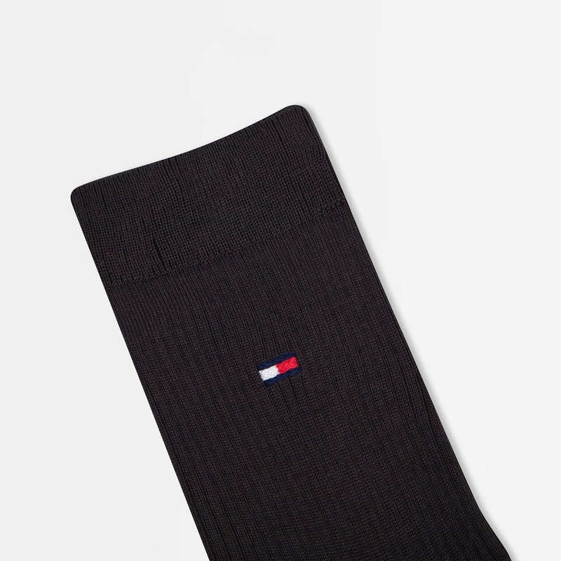 Tommy Hilfiger 1