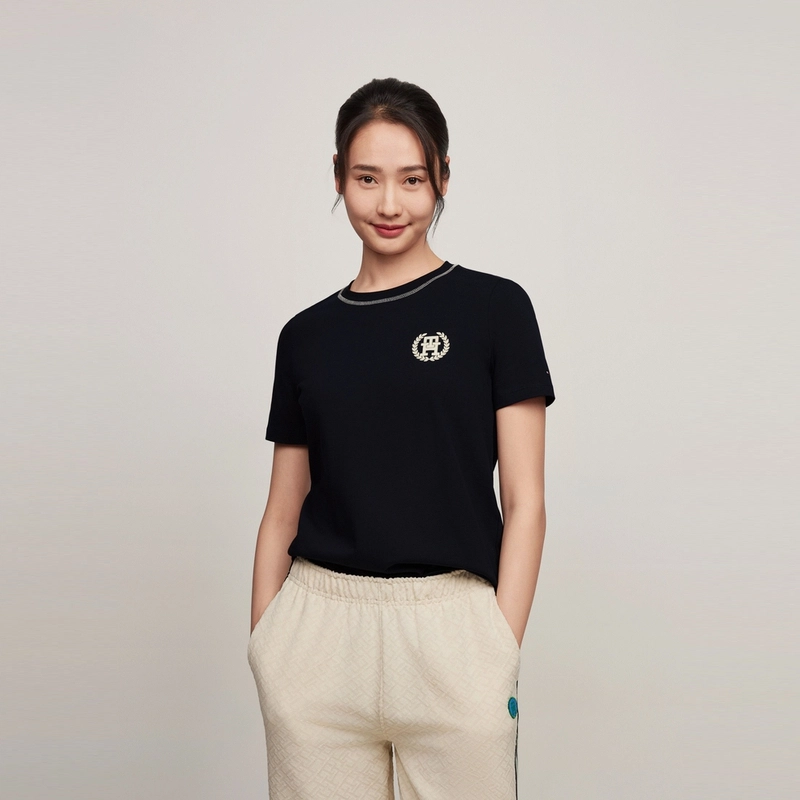 Tommy Hilfiger T