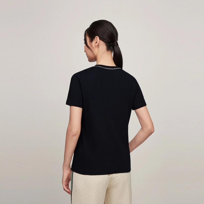 Tommy Hilfiger T