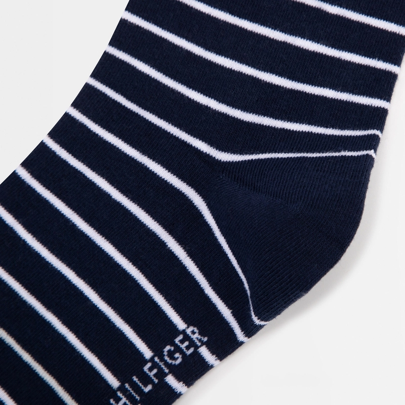 Tommy Hilfiger 1