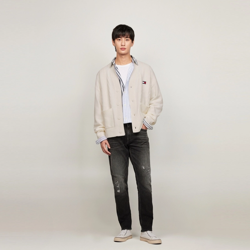 Tommy Hilfiger V