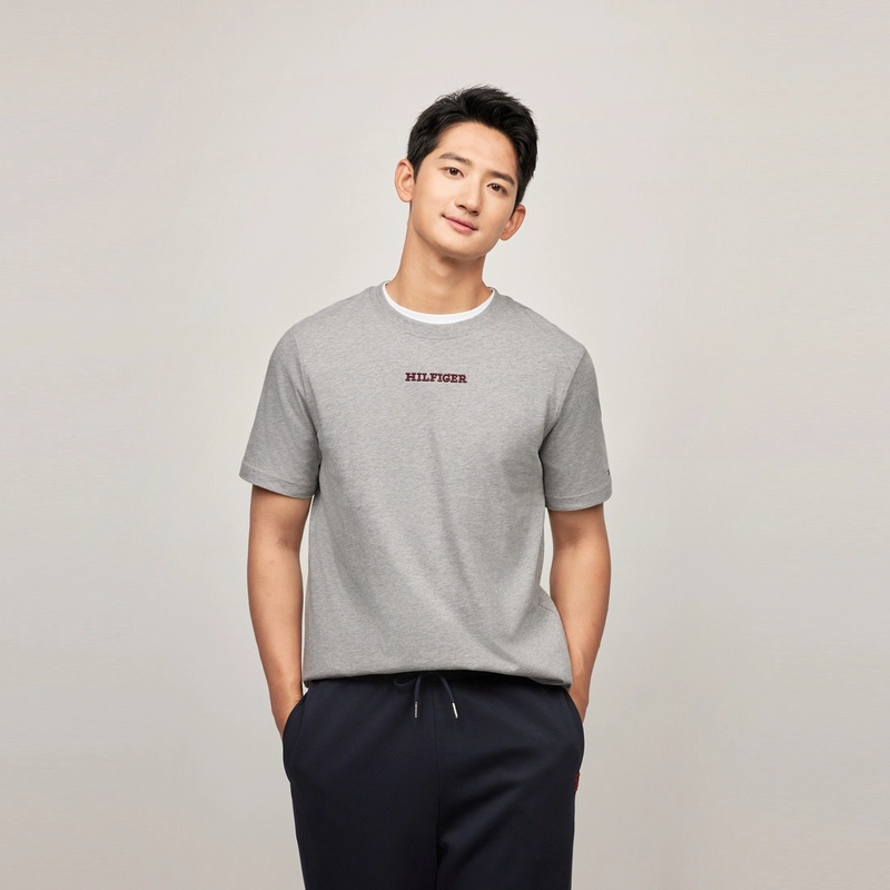 Tommy Hilfiger T
