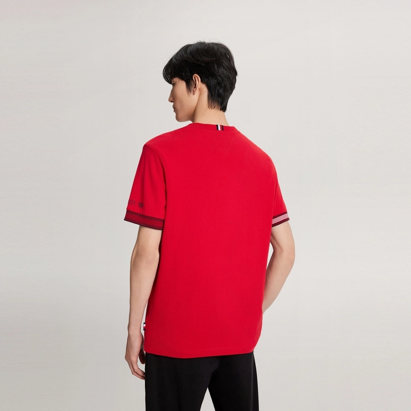 Tommy Hilfiger T