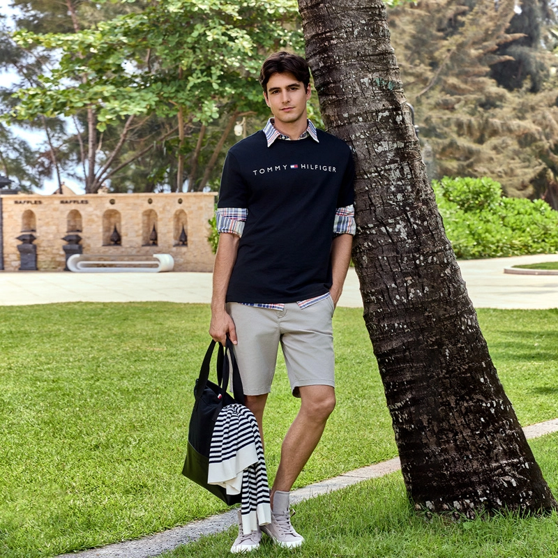 Tommy Hilfiger T