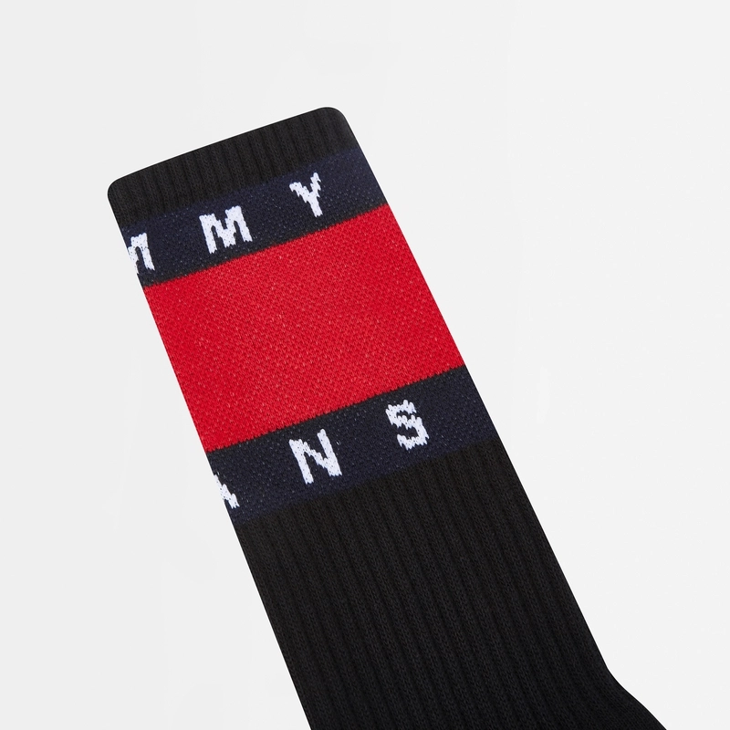 Tommy Hilfiger 1
