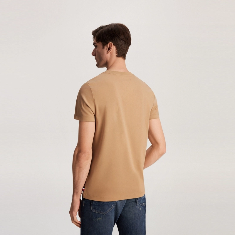 Tommy Hilfiger T