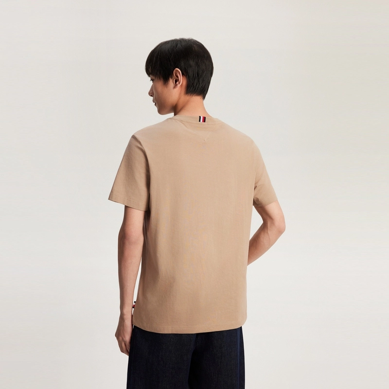 Tommy Hilfiger T