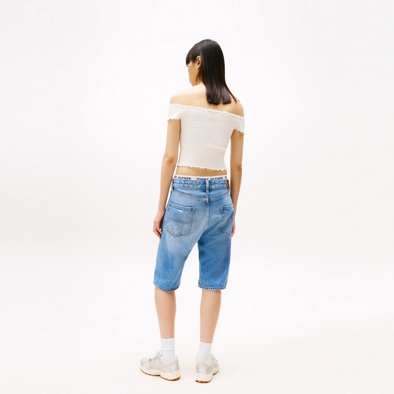 Tommy Hilfiger T