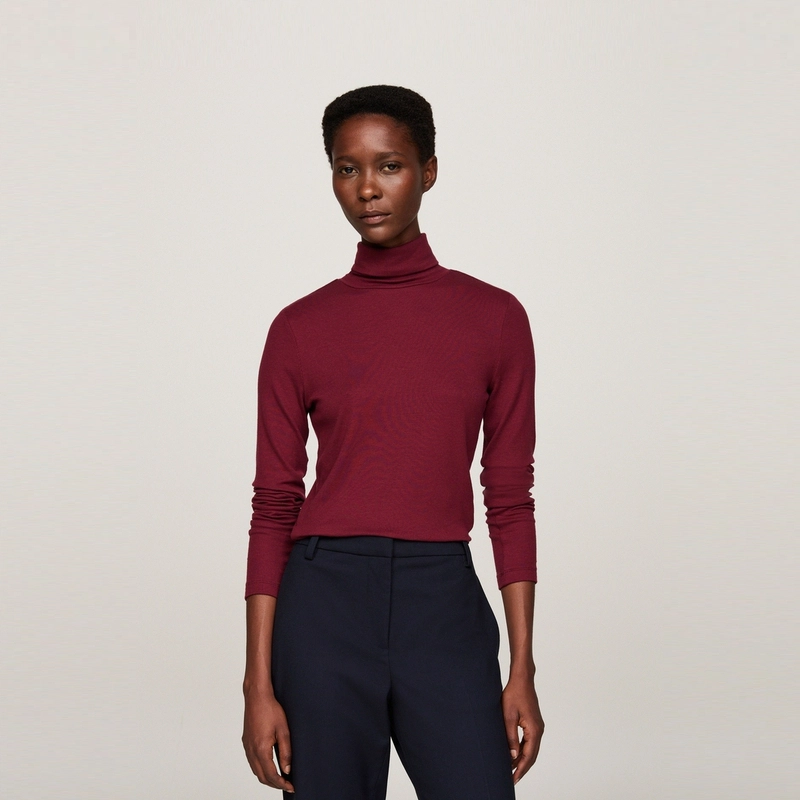 Tommy Hilfiger T