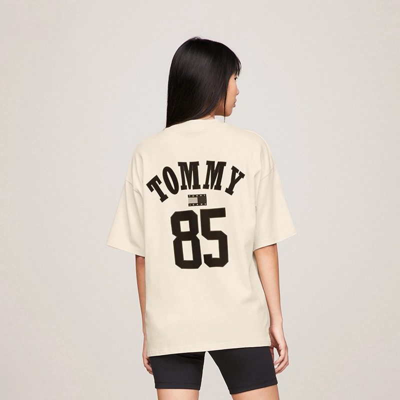 Tommy Hilfiger T