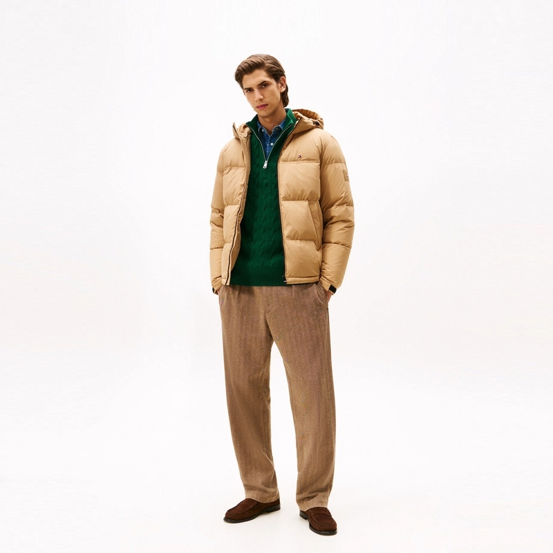 Tommy Hilfiger