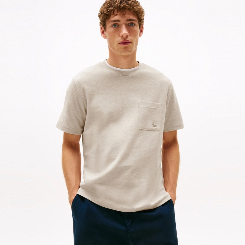 Tommy Hilfiger T