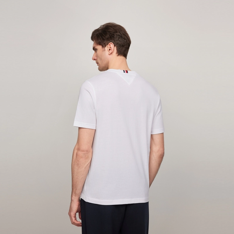 Tommy Hilfiger T