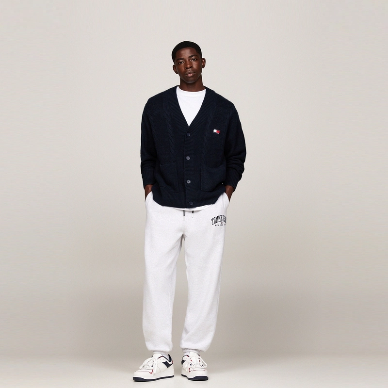 Tommy Hilfiger V