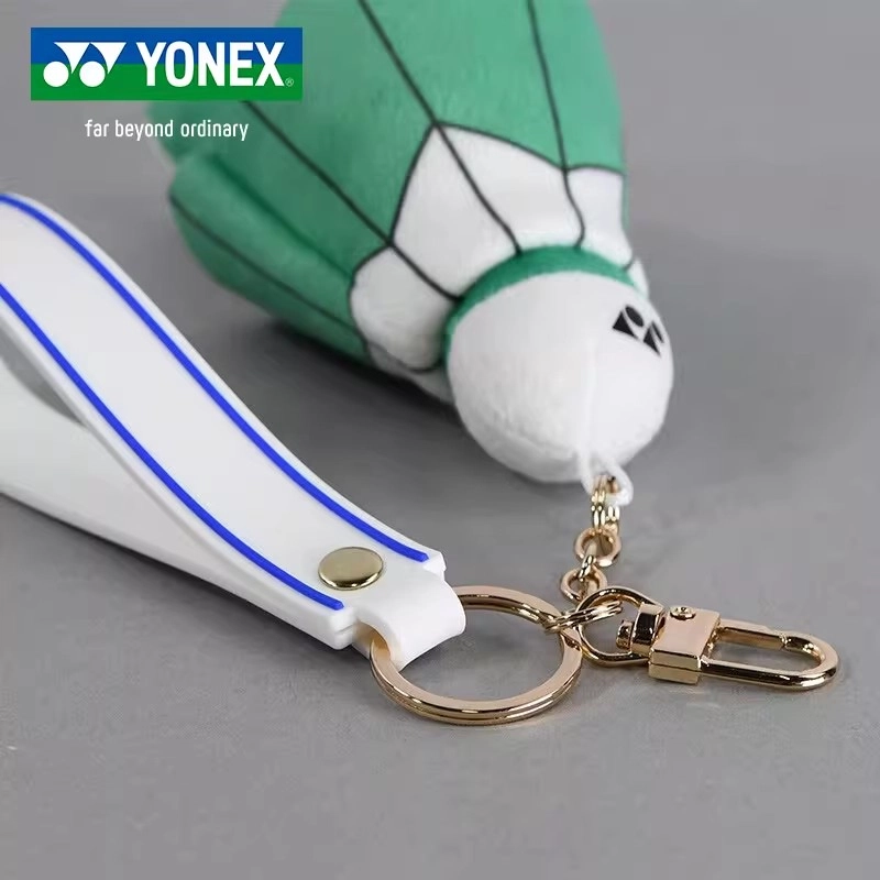 YONEX