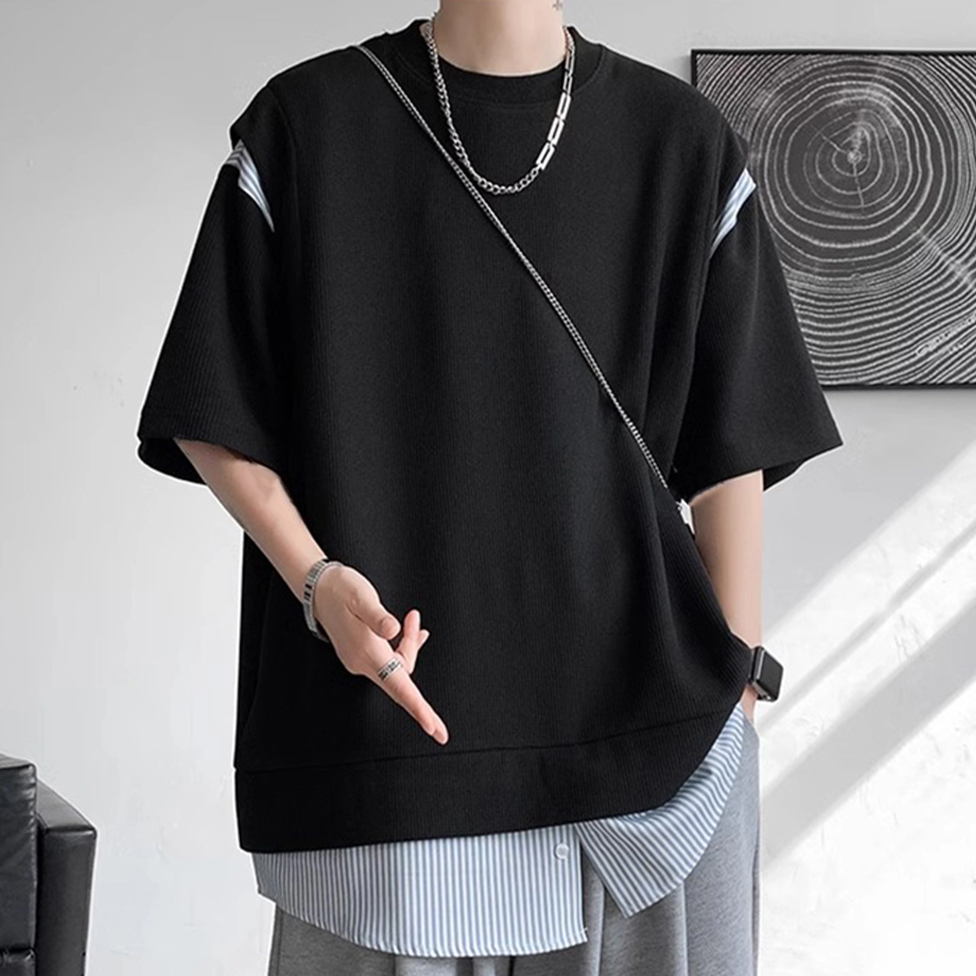Double dealer T