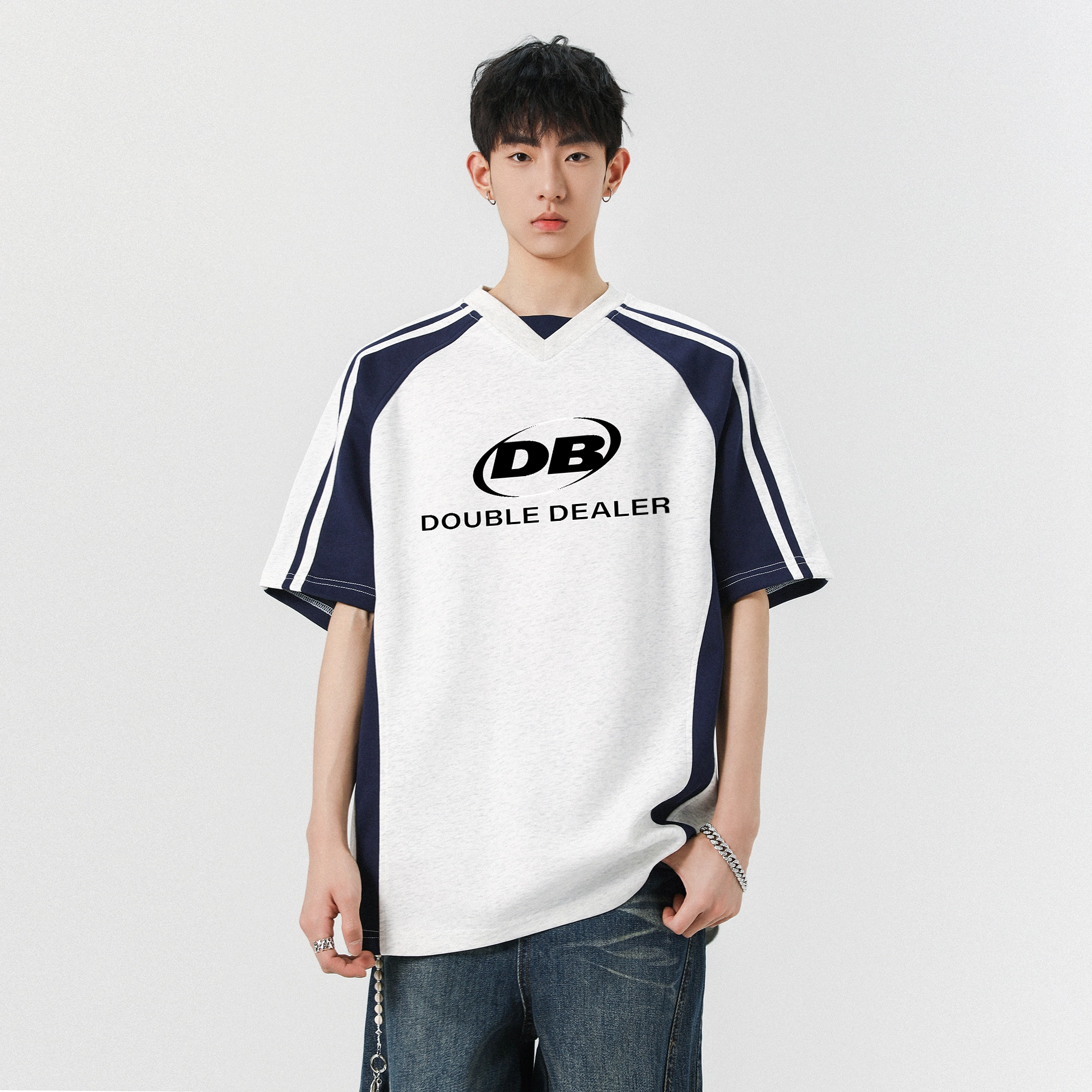 Double dealer LogoVT